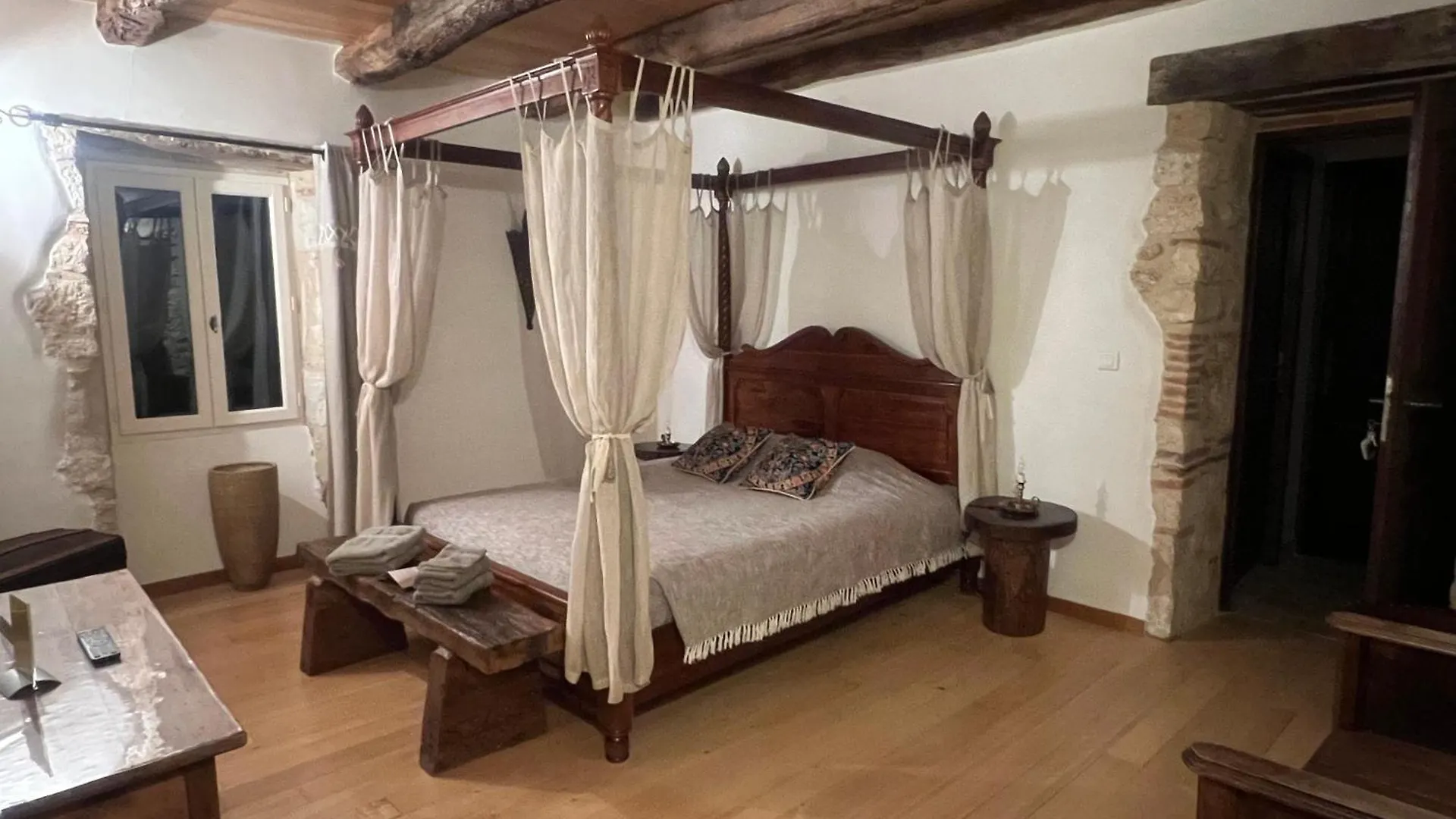 Le Relais Des Chevaliers 
