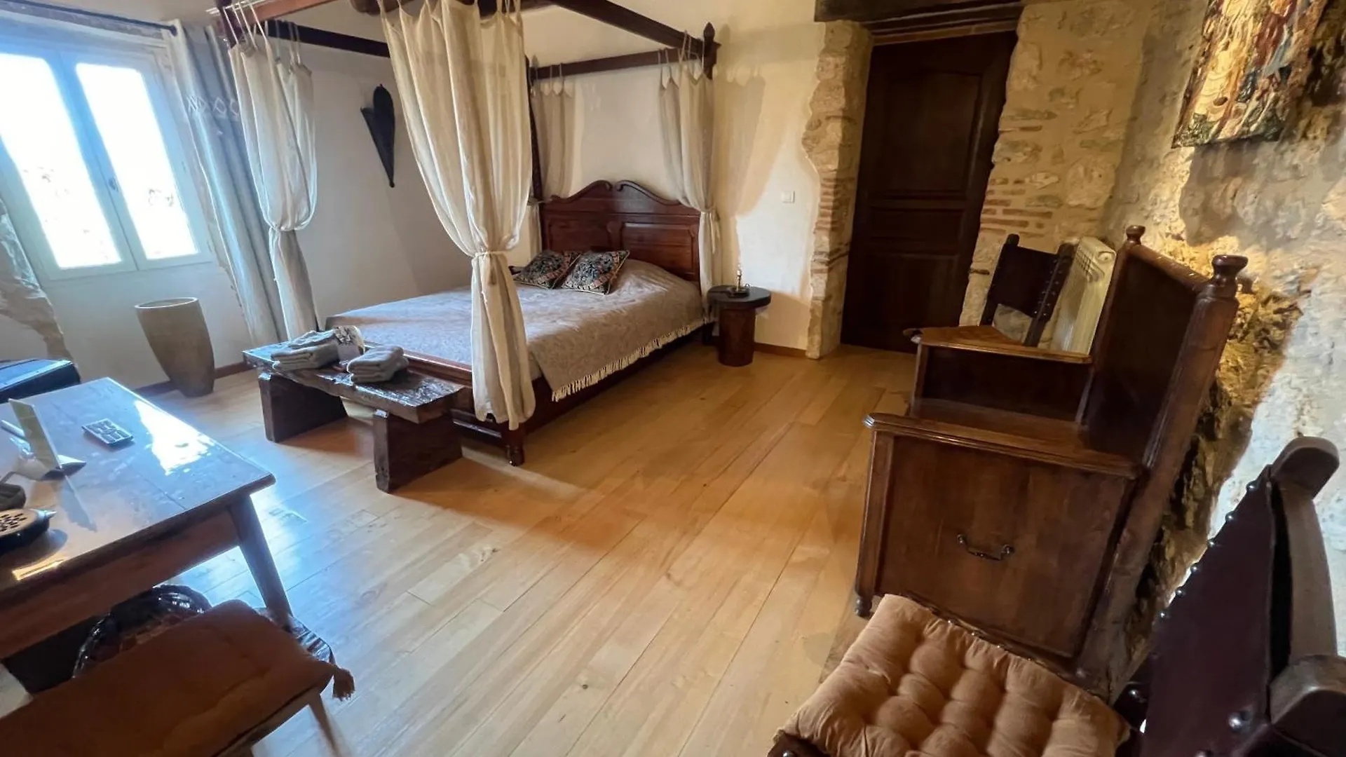 Le Relais Des Chevaliers 