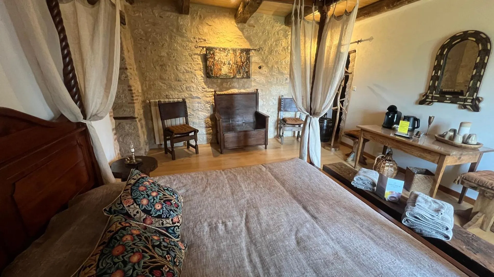 Le Relais Des Chevaliers 